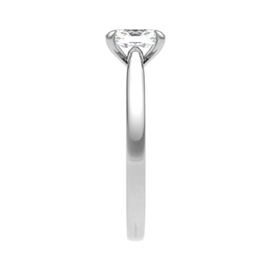 18Ct Oval diamond ring OV 9.0x7.0mm M 3.21gm