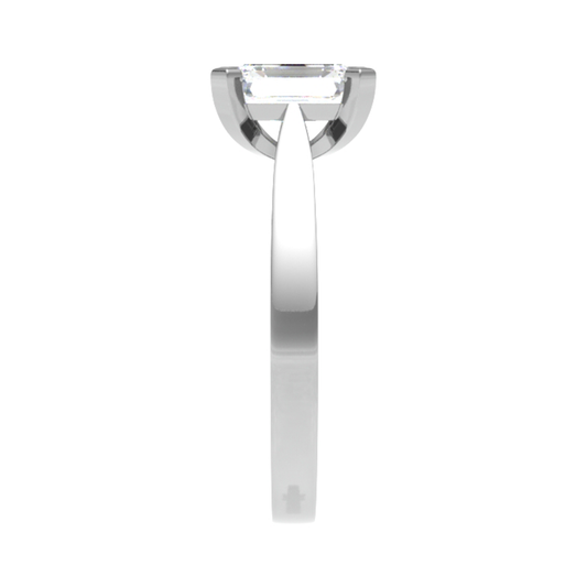 18CT engagement big diamond ring 8.0x6.0mm 3.36gm