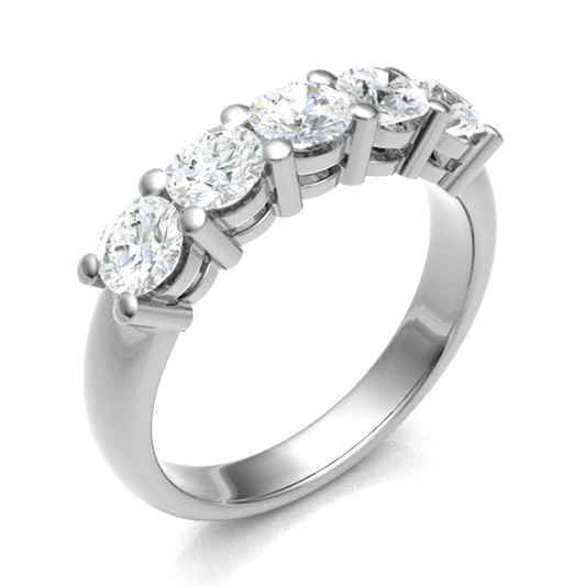 18ct Five brilliant-cut cubic diamonds ring  3.0mmx5 2.82gm